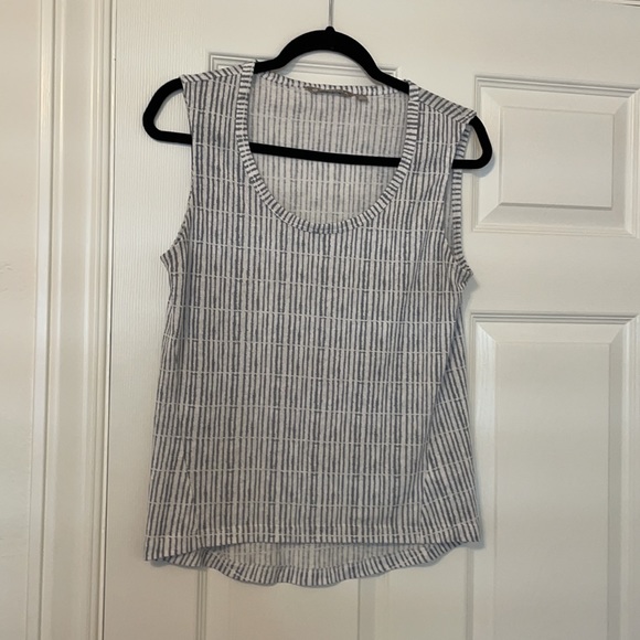 Bundle of 2 Athleta Breezy Printed Muscle Tanks - Picture 3 of 9